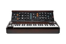 Moog Minimoog Model D 2022 Edition