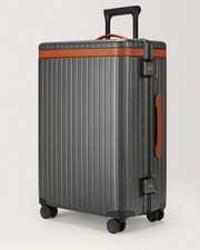 Carl Friedrik Hybrid Check-In