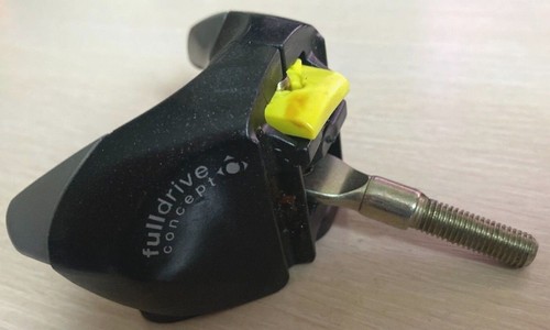 Pezzo ricambio per attacchi - pezzo,
