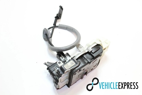 Volvo v40 hatchback - volvo, 31301426