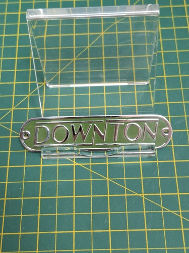 Distintivo stivale metallo