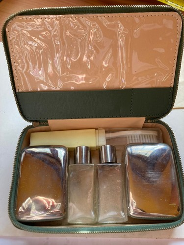 Set viaggio necessaire per - viaggio,