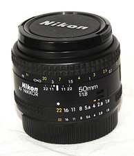 NIKON OBJECTIF AF-NIKKOR