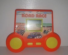 ROAD RACE-  Lcd HAND Game