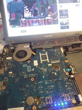 SAMSUNG  RV 510   530