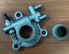 Z848C06703 POMPA OLIO MOTOSEGA