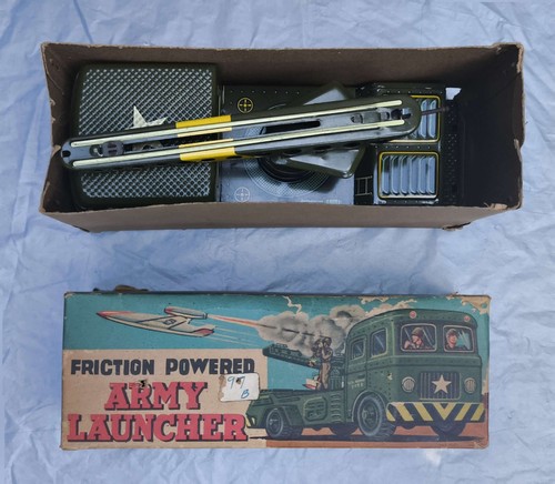 Camion lancia missili - lancia, latta