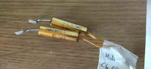 Coppia condensatori per - di,