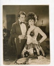 Richard Barthelmess & Dorothy Dunbar in Il gentiluomo amatoriale (1926) foto 20514