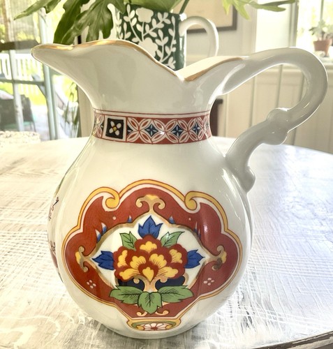 Vintage creamer - vintage, 5,5"creamer