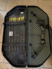 Hoyt USA Compound Bow Set With