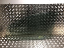 FINESTRINO PORTIERA ANTERIORE