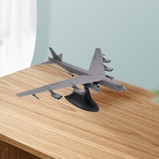 Modello di caccia B52 in scala