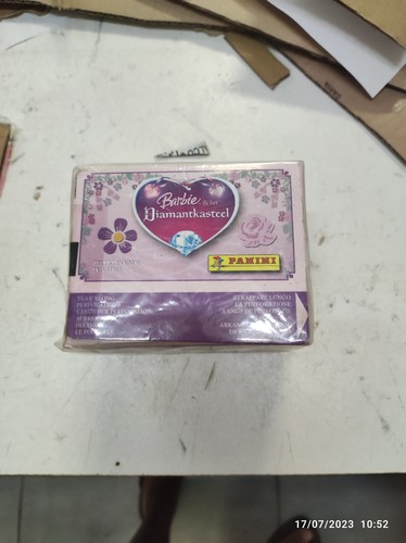 Box figurine barbie - box,