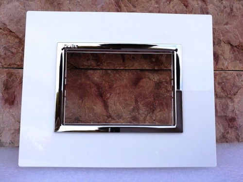 Placca 6 fori per - e,