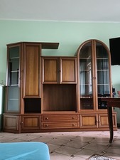 parete soggiorno con 2 vetrine 