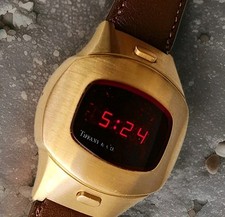VINTAGE 1970  QUARTZ PULSAR P3 LED  ORIGINALE  WATCH GOLD  VERSION  Tiffany