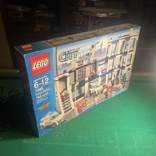LEGO CITY: Police Station