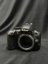 Nikon D3100 DSLR/ 14,2 MP/solo