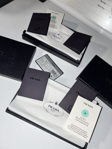 Prada milano box astuccio - prada,