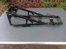 Boucle arrière de cadre derbi