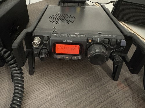 Yaesu 817 vhf - yaesu, ft-817