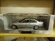 UT Models 1/18 - BMW 328 i  Argento Metallizzato 