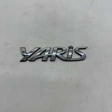 SCRITTA TOYOTA YARIS LOGO