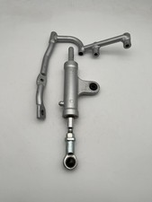 Ammortizzatore di sterzo