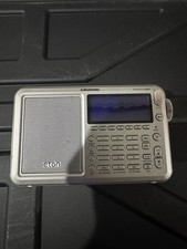 Radio satellitare Grundig