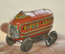 Giocattolo In Latta Tram/