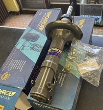 2 AMMORTIZZATORI  Anteriori VW PASSAT B3 B4 E Variant 3A2 35i 88/96 Monroe 16642