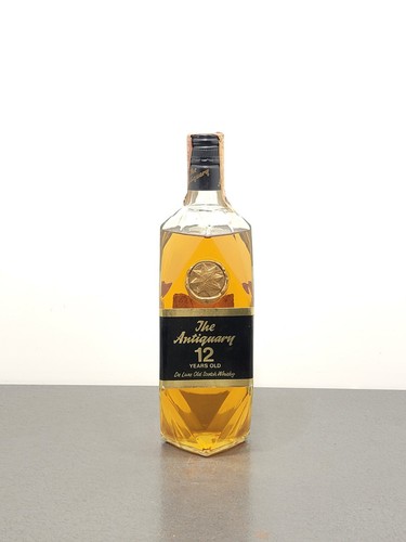 Whisky the antiquary luxe - the,