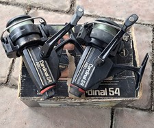 Coppia di mulinelli abu cardinal 54 con una scatola originale con istruzioni ed