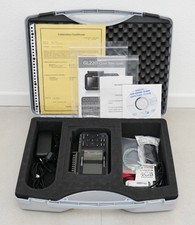 GRAPHTEC midi LOGGER GL220 -