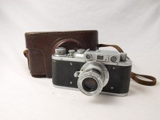 Fotocamera a telemetro copia Leica sovietica Zorki 1