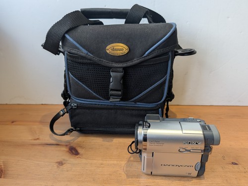 Sony handycam dcr hc14e - handycam, dcr-hc14e