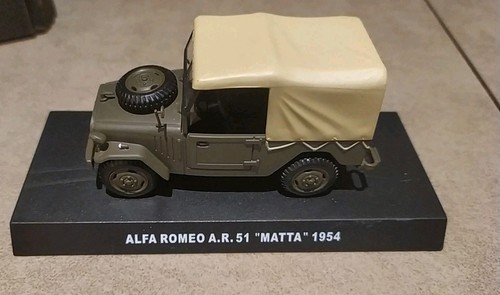 Die cast modellino auto - 1/43,