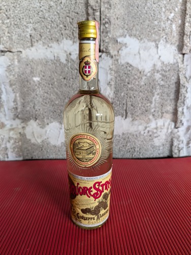 Bottiglia vintage liquore - bottiglia,