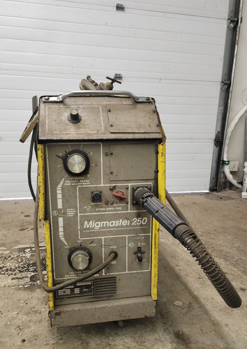Esab migmaster 250 welder - esab,