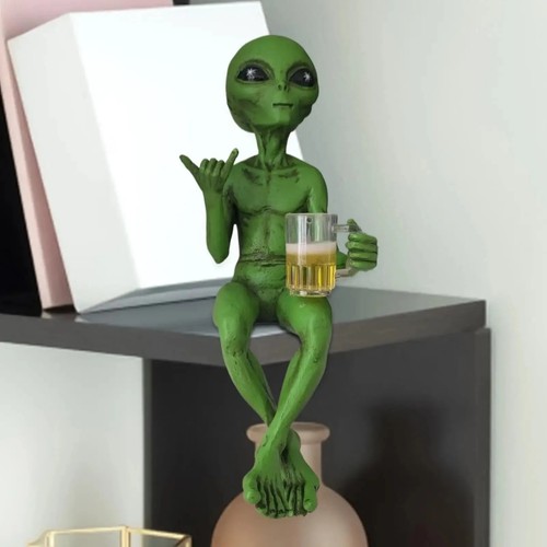 Statua aliena bevi birra - bevi,
