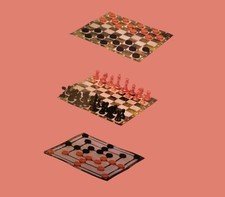 Scacchiera Gioco da tavola: scacchi/dama/filetto con pedine.