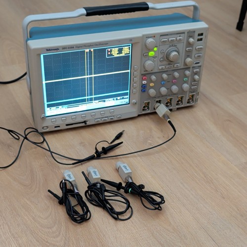 Tektronix dpo4104 - tektronix,