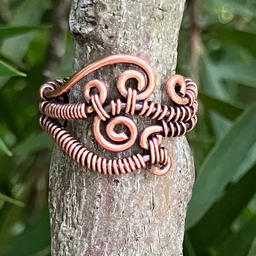 Anello avvolto filo fatto a - filo,
