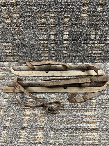 Antichi cinghie in - , pelle