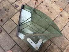 Parabrezza laterale posteriore