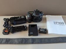 Nikon D7100 corpo con battery