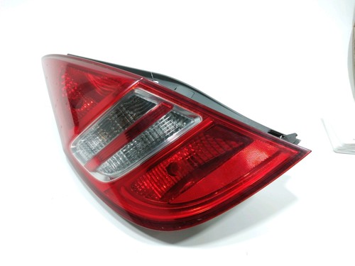 Feu arriere gauche 924012l010 - feu,