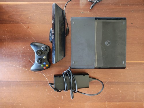 Xbox 360 4gb - ,