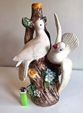 BOTTIGLIA SCULTURA IN CERAMICA ITALIANA COLOMBE SU TRONCO